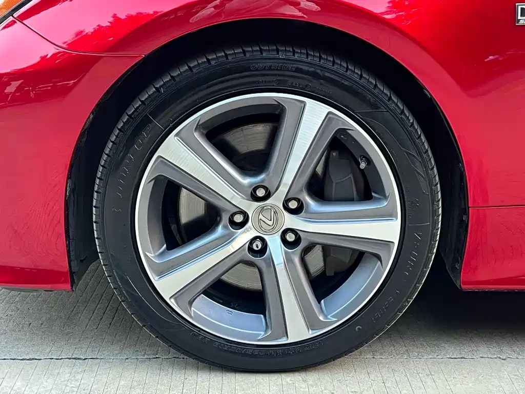 Lexus RC 2015 — фото 20
