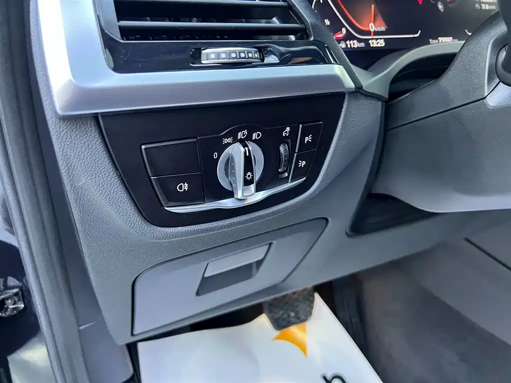 BMW X3 2021 — фото 19