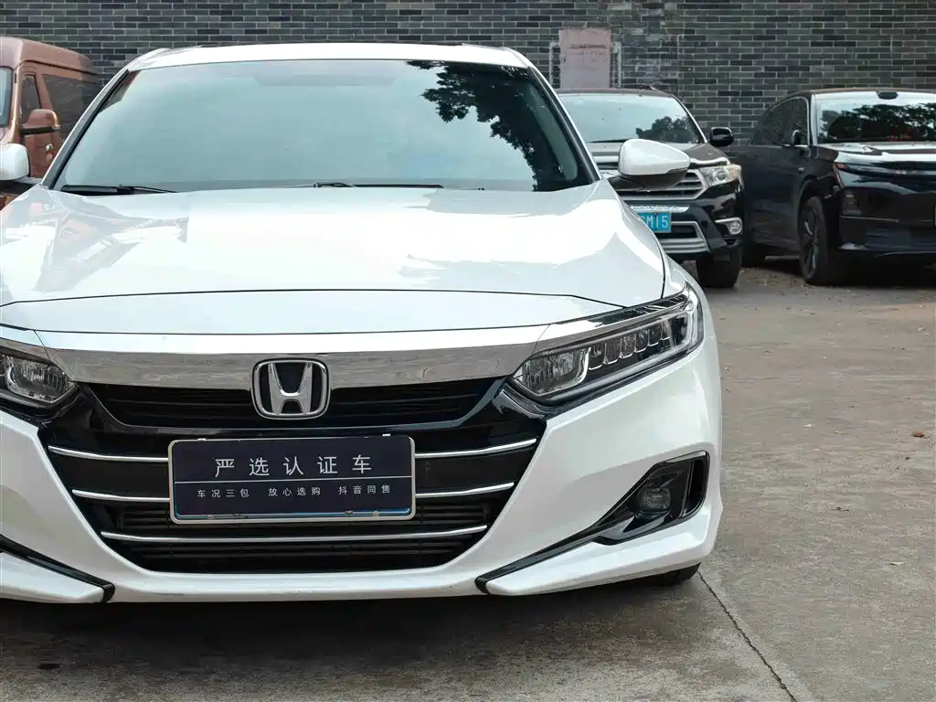 Honda Accord 2023 — фото 22