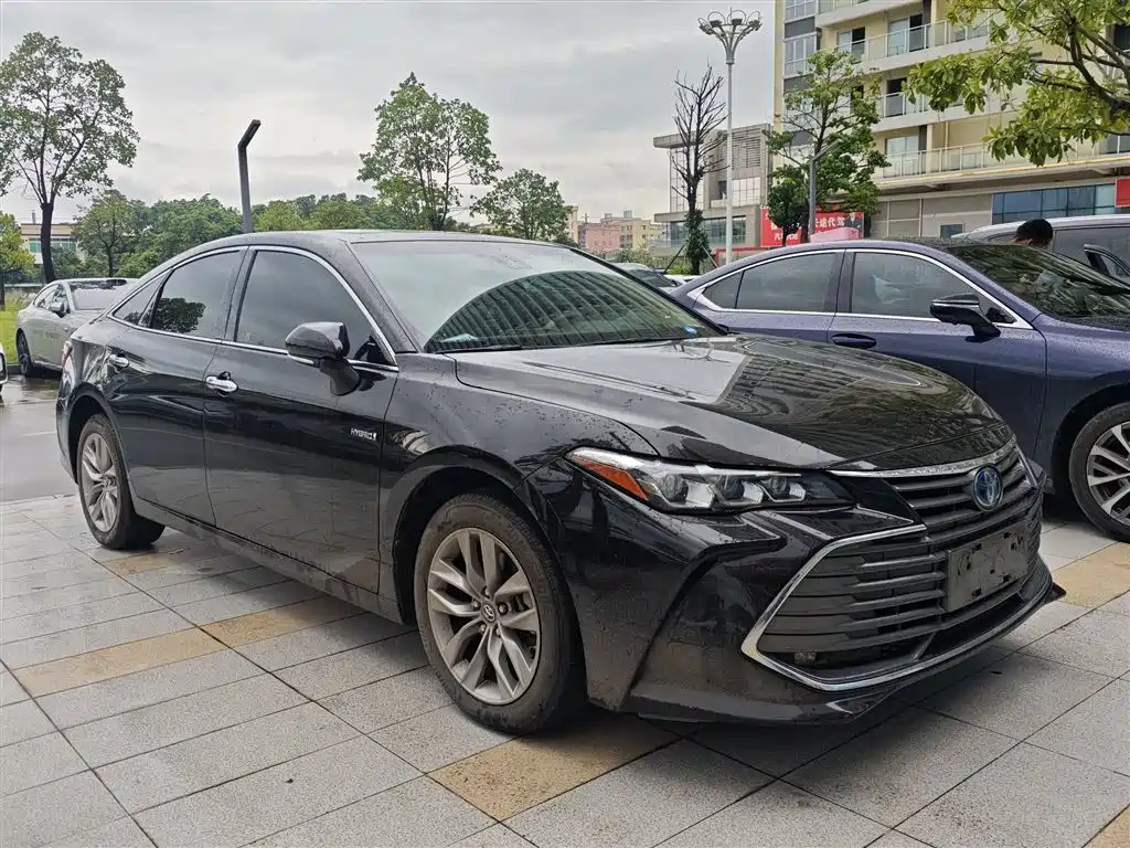 Toyota Avalon 2020 — фото 9