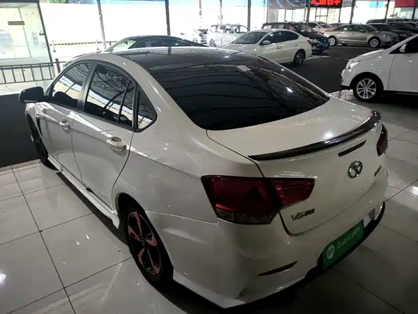 Soueast V5 Lingzhi 2017