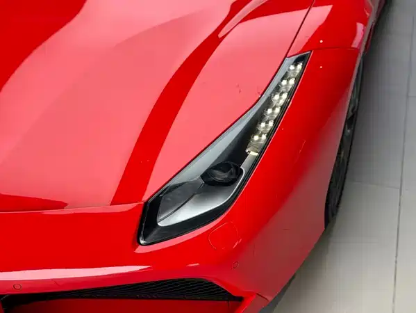 Ferrari 488 2018