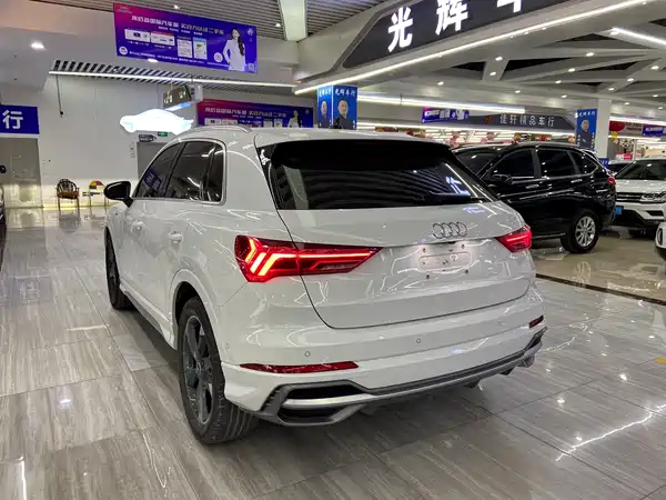 Audi Q3 2022