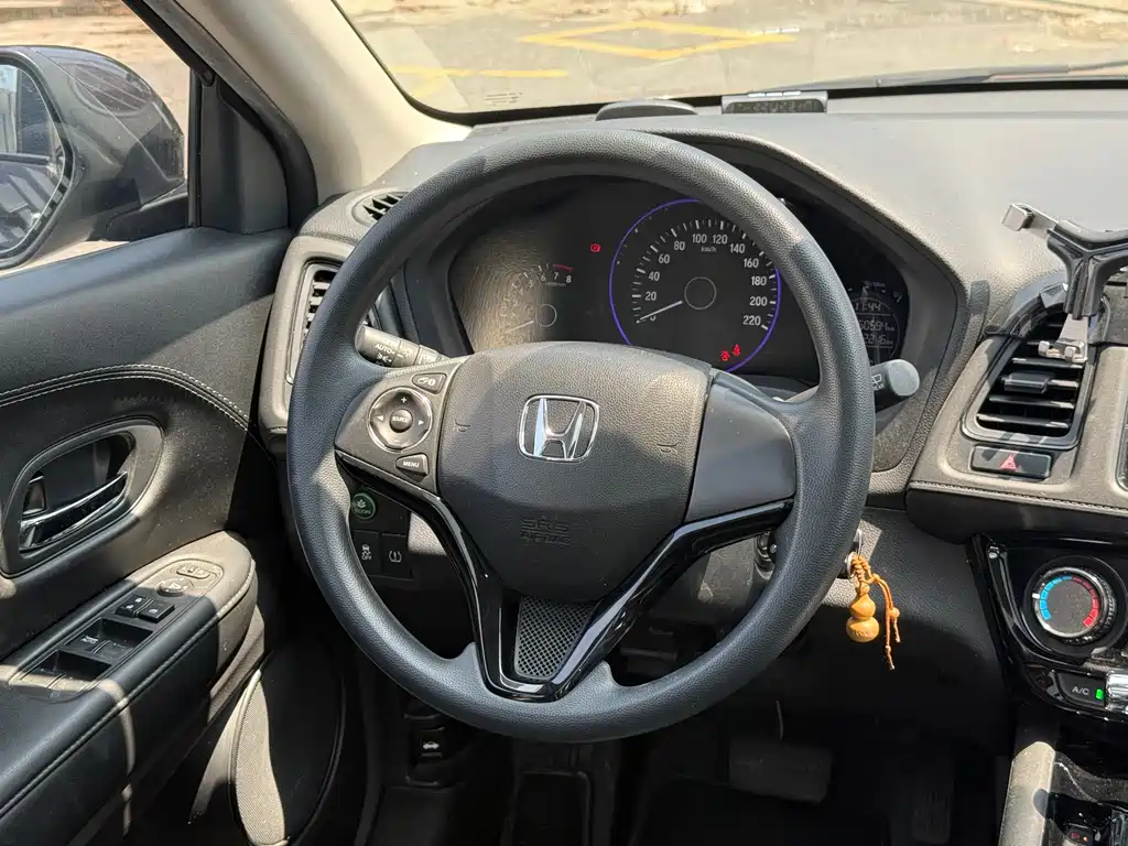 Honda Vezel 2020 — фото 9