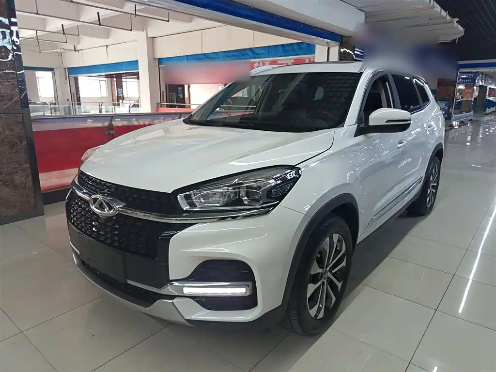 Chery Tiggo 8 2018 — фото 1