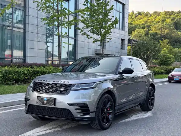 Land Rover Range Rover Velar 2021