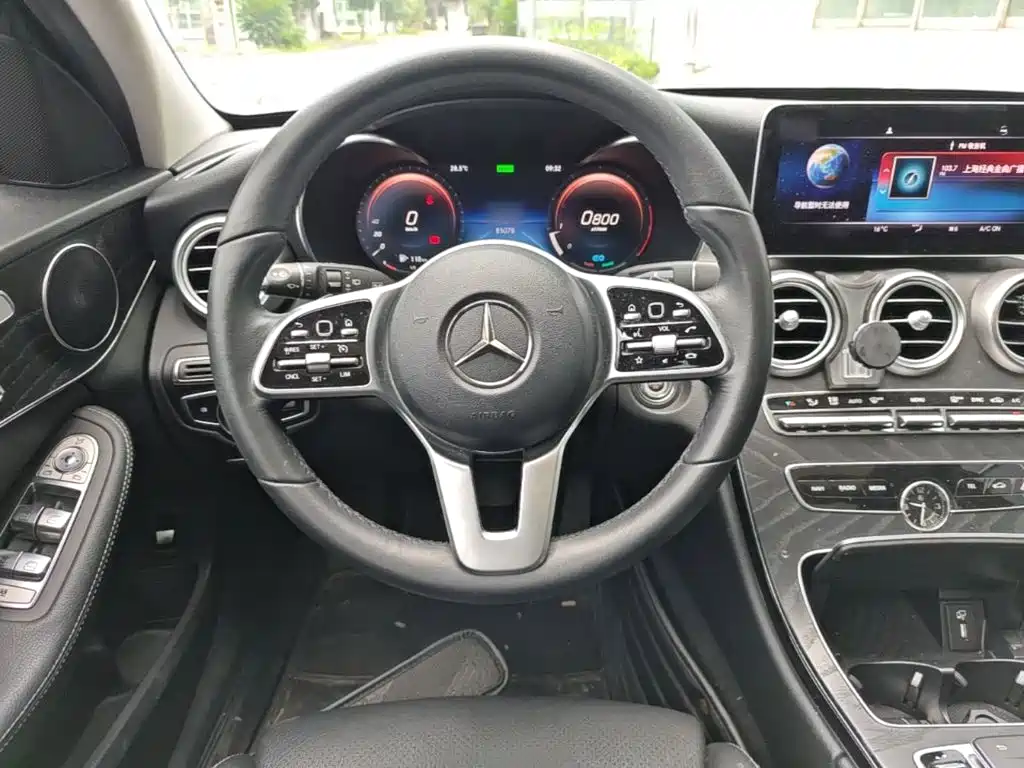 Mercedes-Benz C-Class 2019 — фото 11