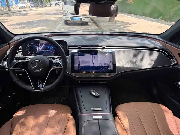 Mercedes-Benz E-Class 2025