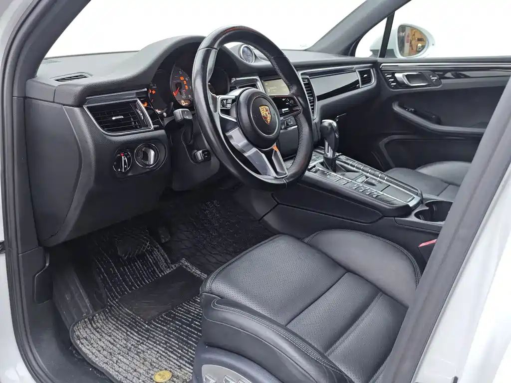 Porsche Macan 2015 — фото 5