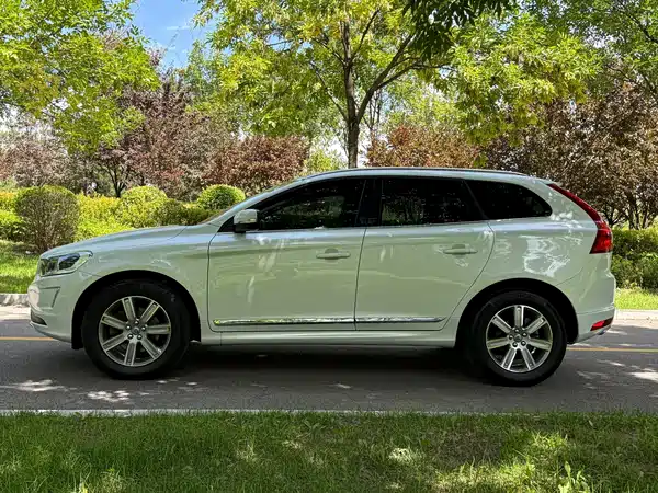 Volvo XC60 2016