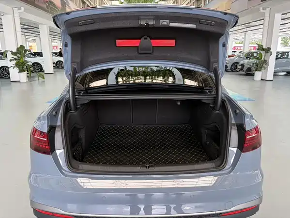 Audi A4L 2022