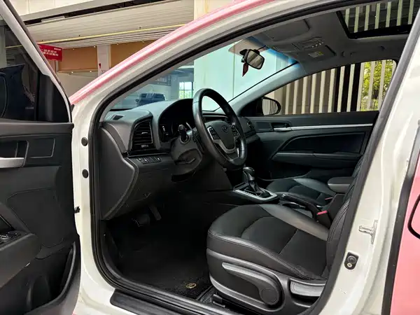 Hyundai Celesta 2018