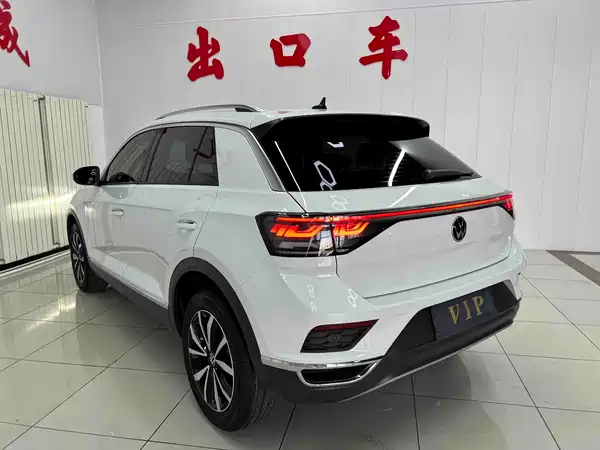 Volkswagen T-Roc 2023