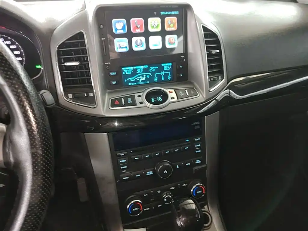 Chevrolet Captiva 2017 — фото 13