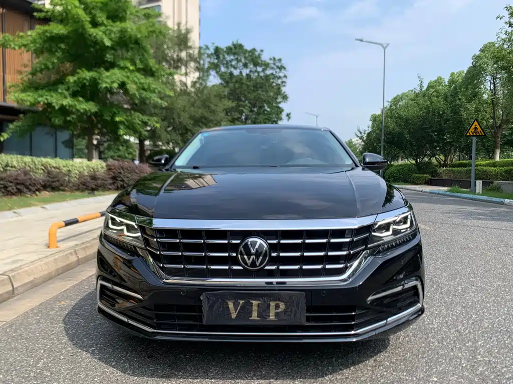 Volkswagen Passat 2021