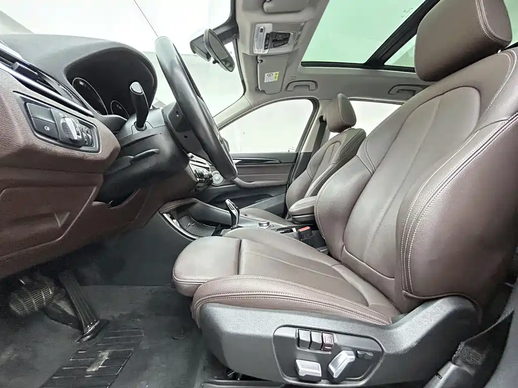 BMW X1 2022 — фото 10
