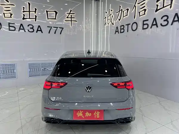Volkswagen Golf 2022