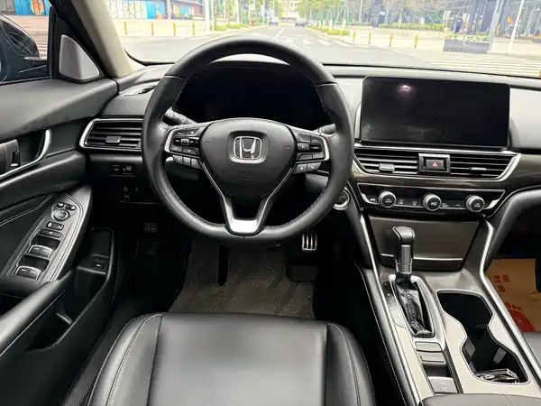 Honda Accord 2022