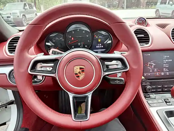 Porsche 718 2016