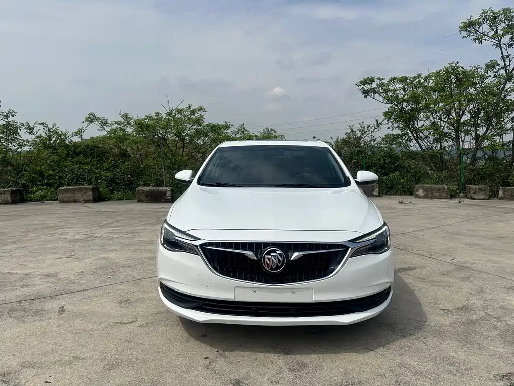 Buick Excelle 2021 — фото 2