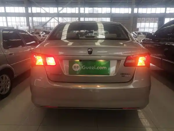 Roewe 350 2015
