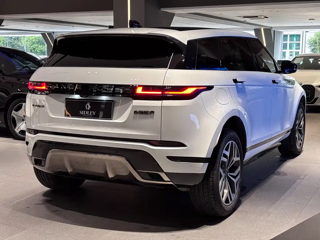 Land Rover Evoque 2024 — фото 20