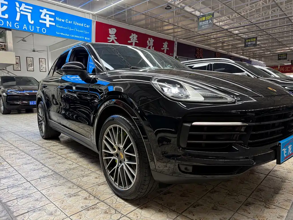 Porsche Cayenne New Energy 2023 — фото 2
