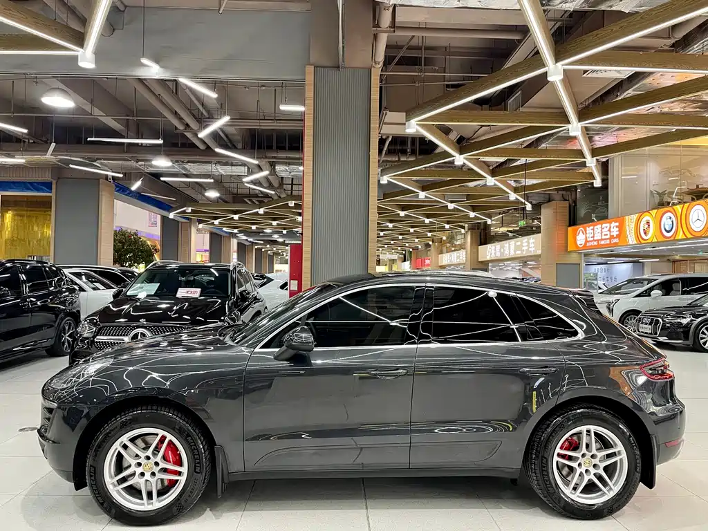 Porsche Macan 2018