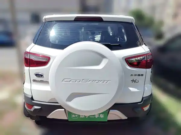 Ford EcoSport 2015