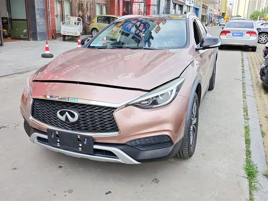 Infiniti QX30 2018