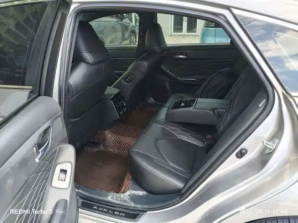 Toyota Avalon 2023