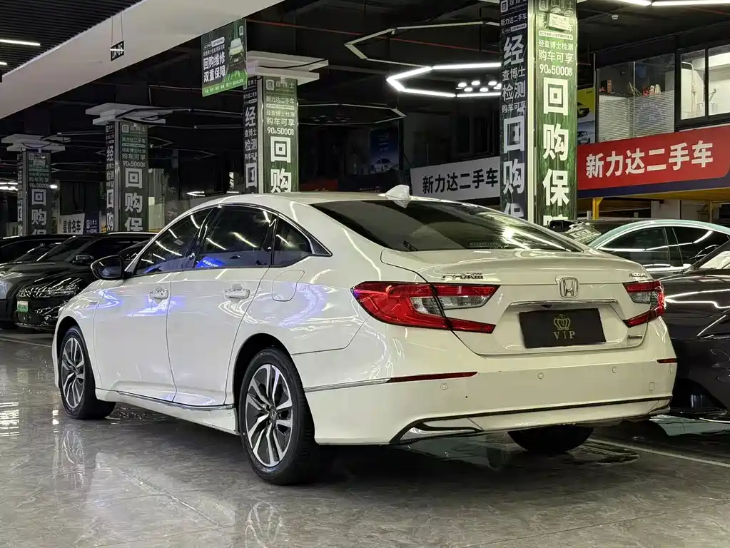 Honda Accord 2020 — фото 14