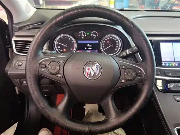 Buick LaCrosse 2022