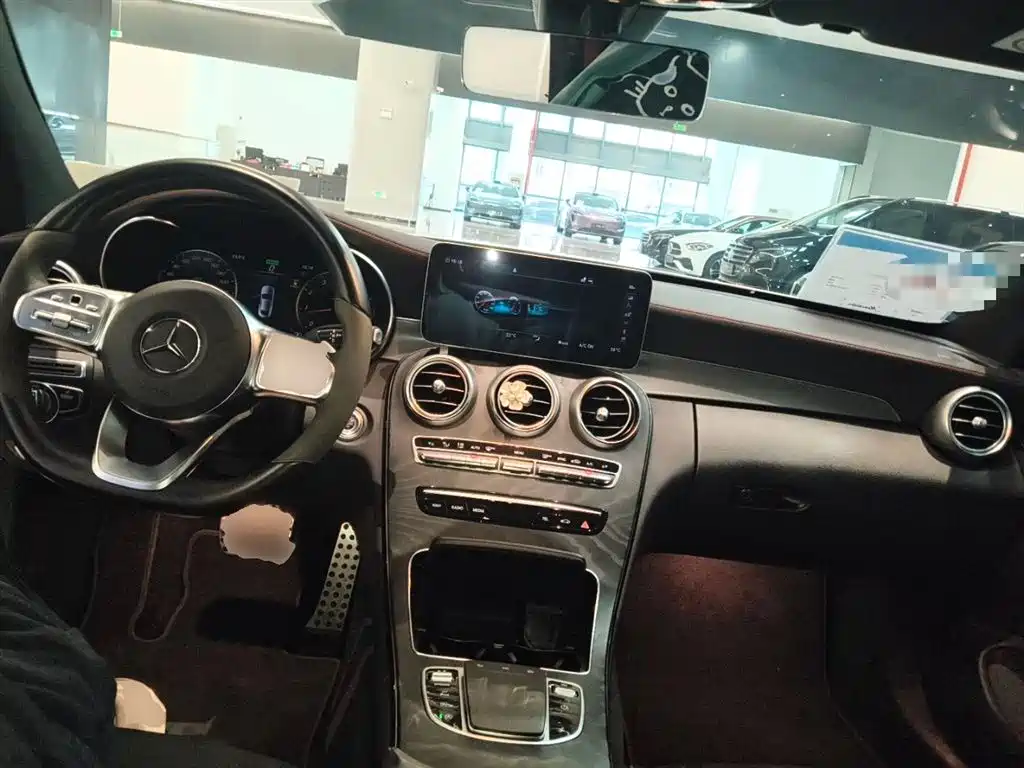 Mercedes-Benz C-Class 2022 — фото 10