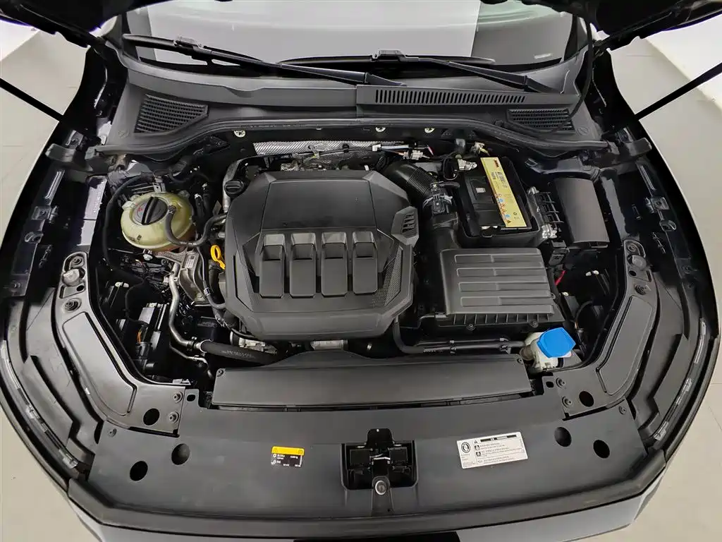 Volkswagen Passat 2022