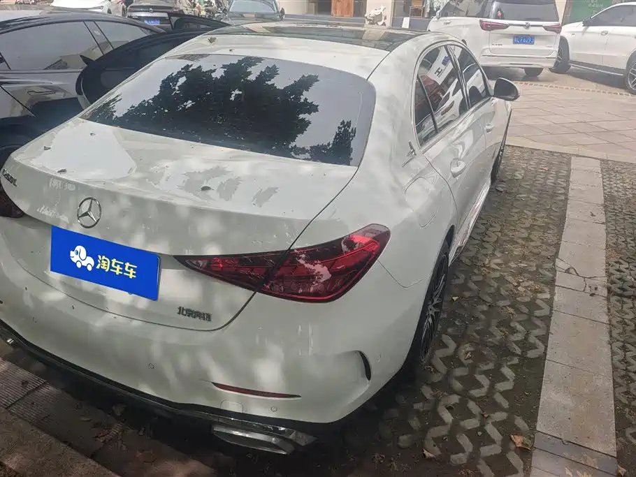 Mercedes-Benz C-Class 2023