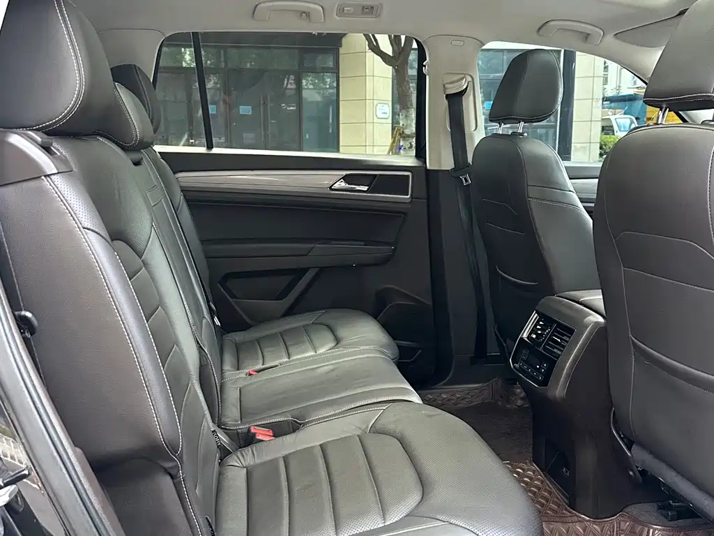 Volkswagen Teramont 2018 — фото 20
