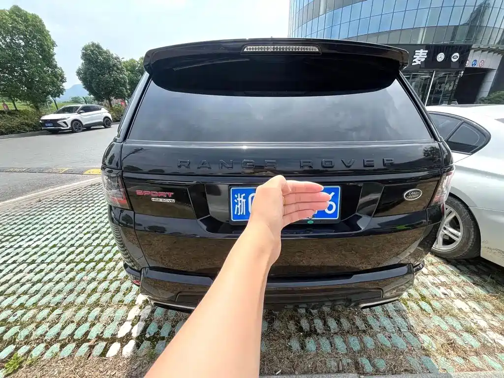 Land Rover Sport 2017