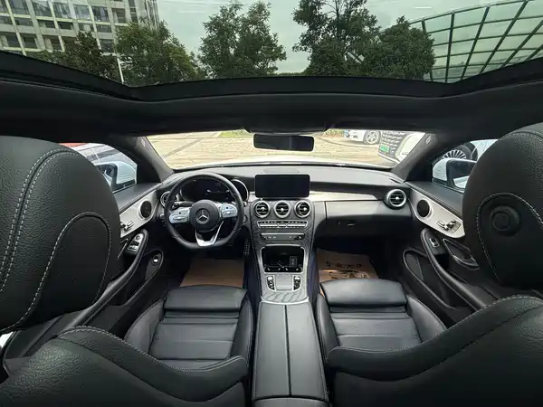 Mercedes-Benz C-Class 2020
