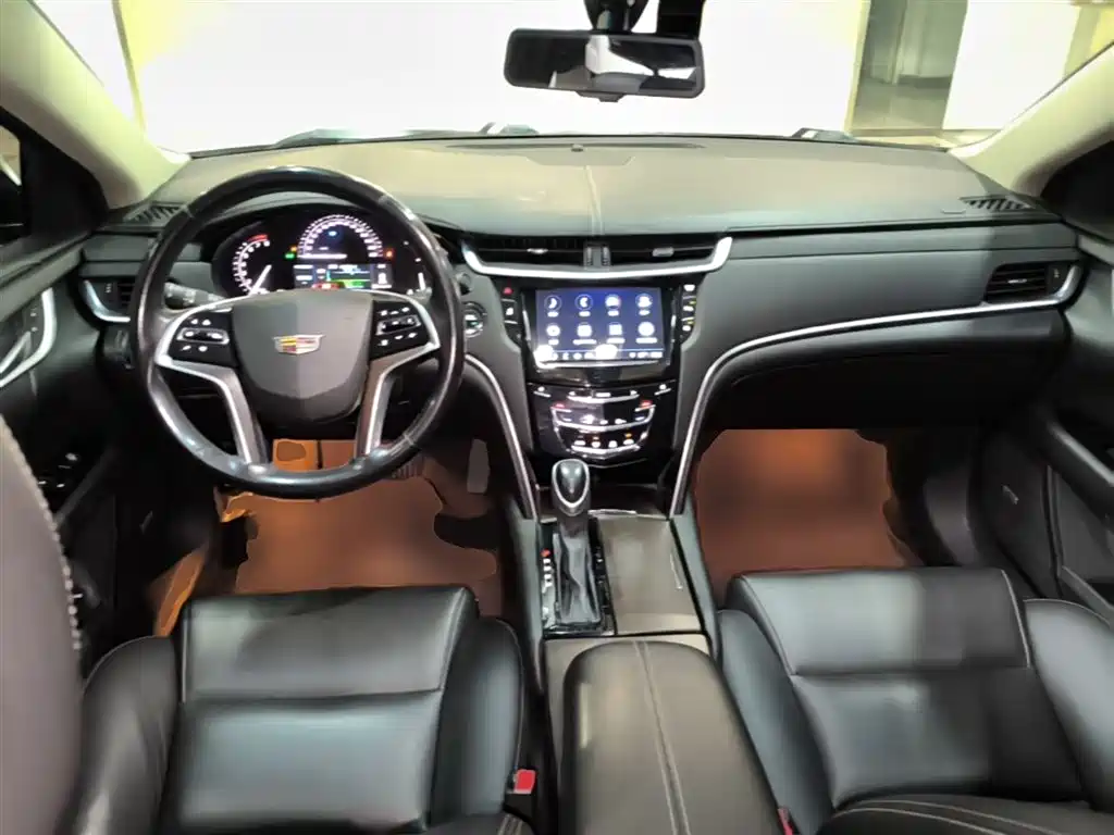 Cadillac XTS 2018 — фото 10