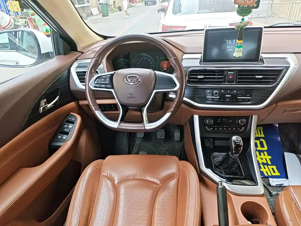 BAIC Magic Speed S7 2018 — фото 13
