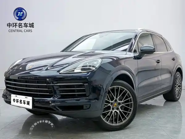 Porsche Cayenne 2022
