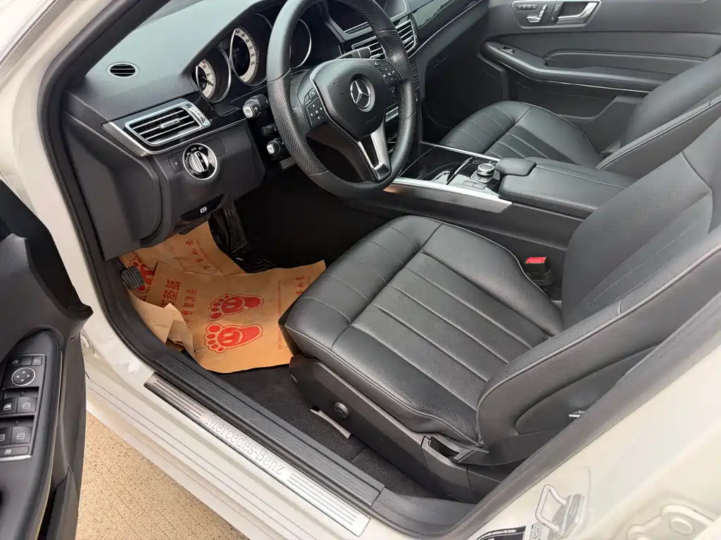 Mercedes-Benz E-Class 2016