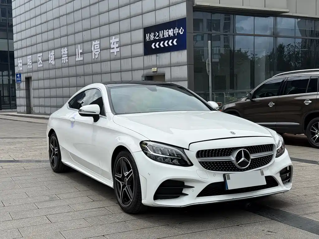 Mercedes-Benz C-Class 2020 — фото 3