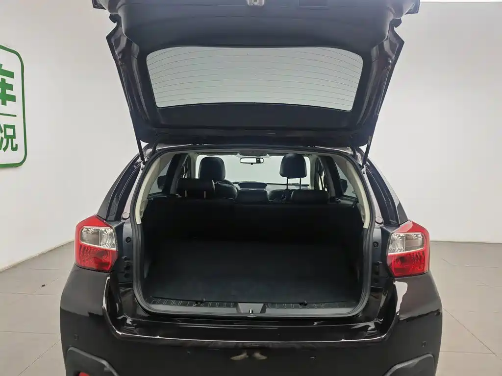 Subaru XV 2013 — фото 16