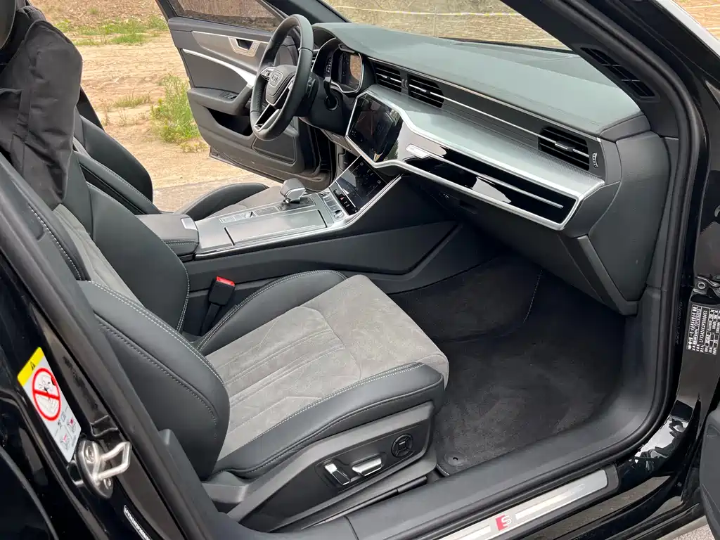 Audi A6L 2023 — фото 17