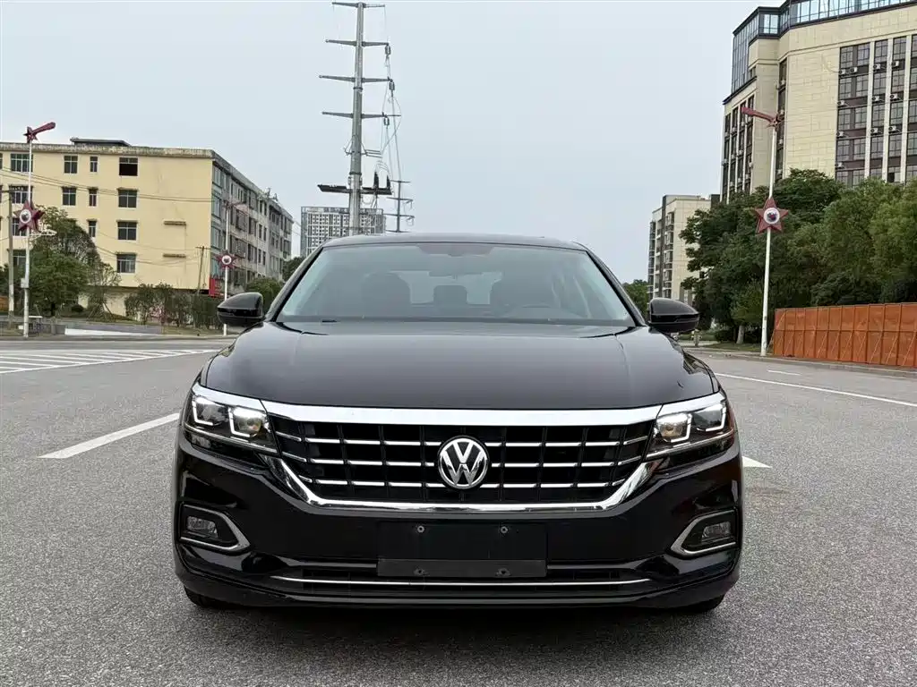Volkswagen Passat 2019 — фото 3