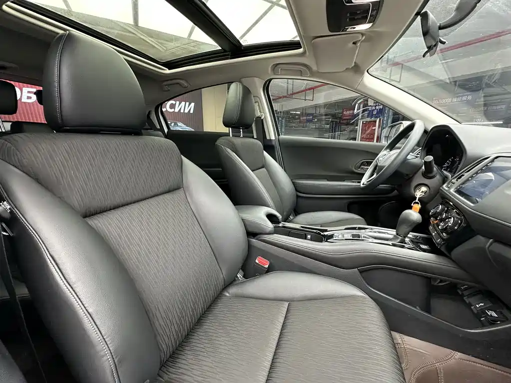 Honda Vezel 2021 — фото 18