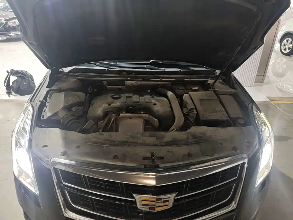 Cadillac XTS 2016 — фото 20