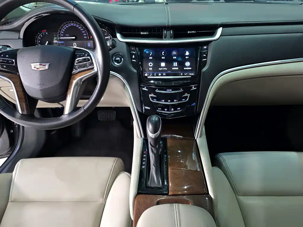 Cadillac XTS 2018 — фото 10